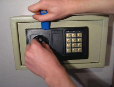 白山24小时上门开锁公司