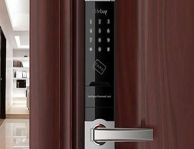 白山24小时上门开锁公司